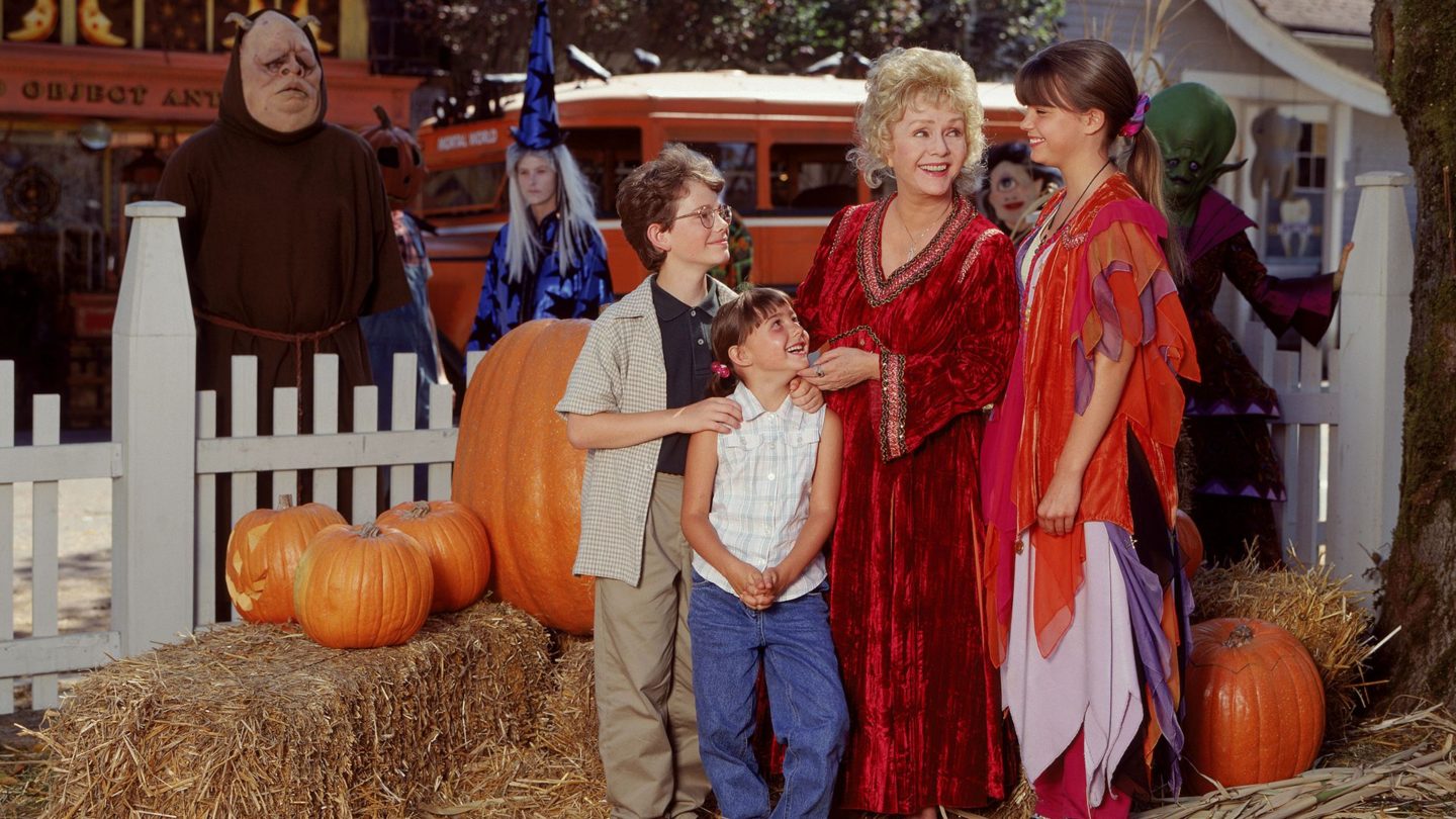 Halloweentown movie cover for the halloween wine and halloween movie countdown
