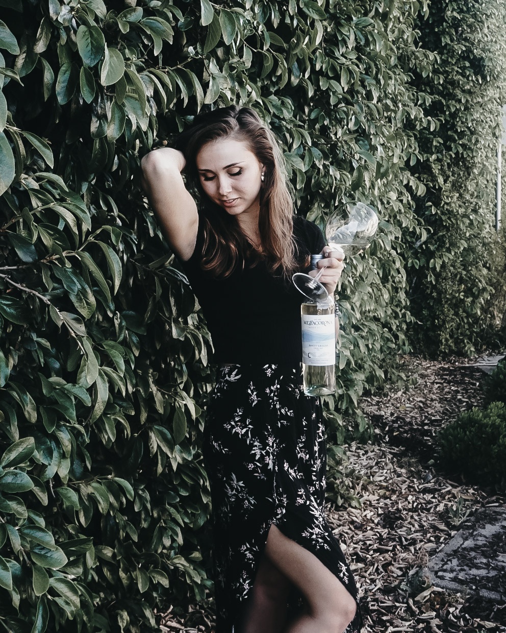 The Complete Guide to Pinot Grigio: White Wine For Everyone