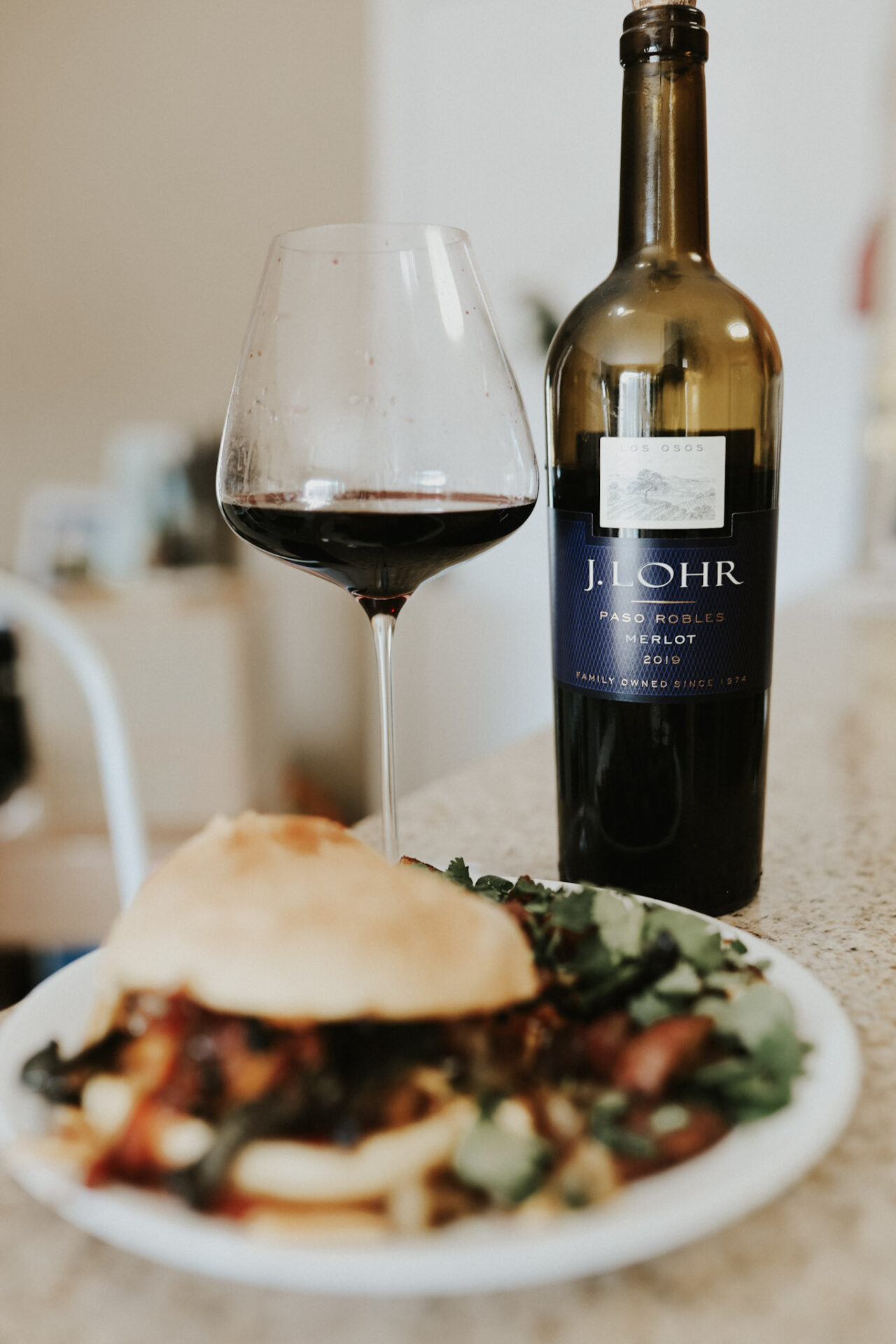 J. Lohr Merlot and BBQ Bacon Cheeseburger