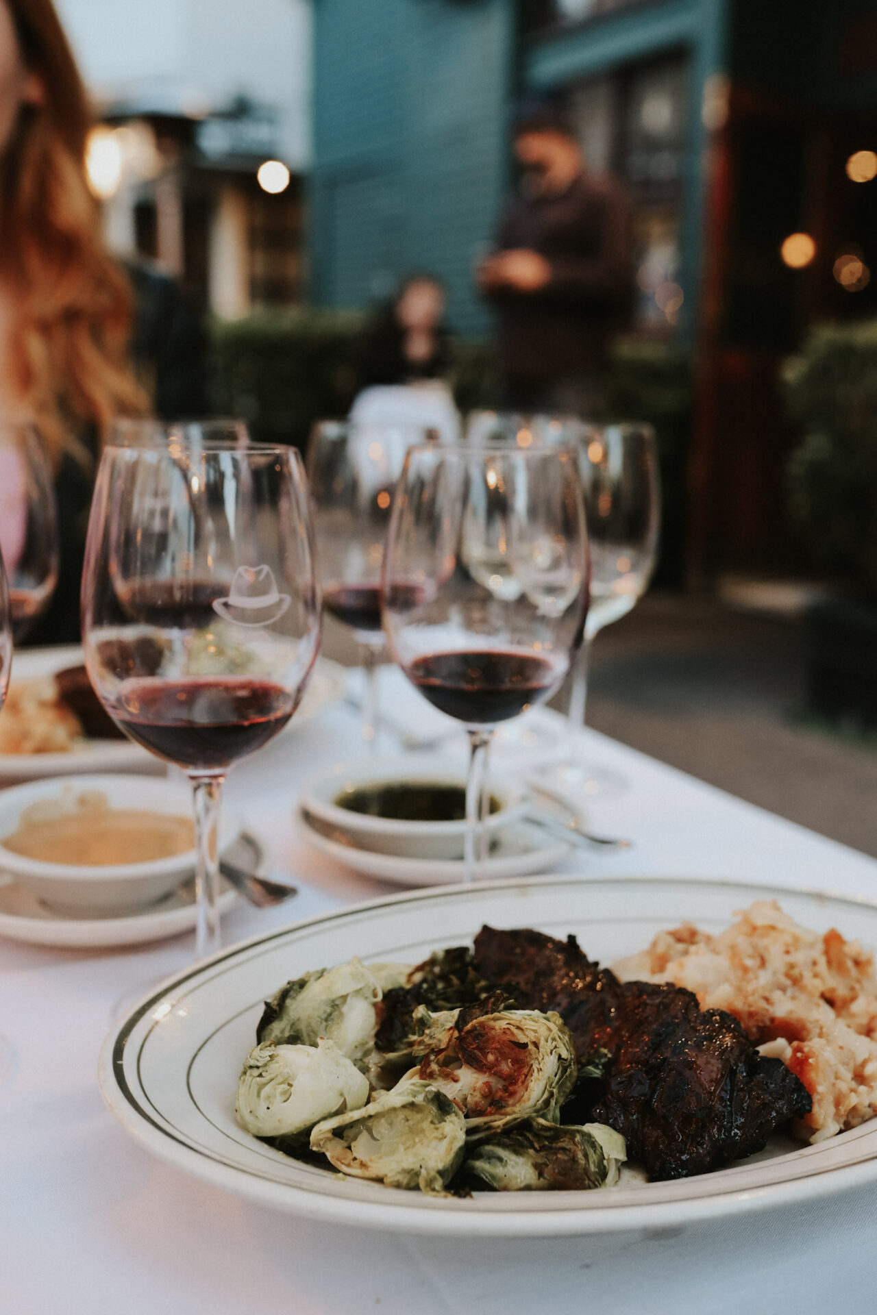 Skirt steak and red wine pairing at Izzys Steakhouse in San Francisco