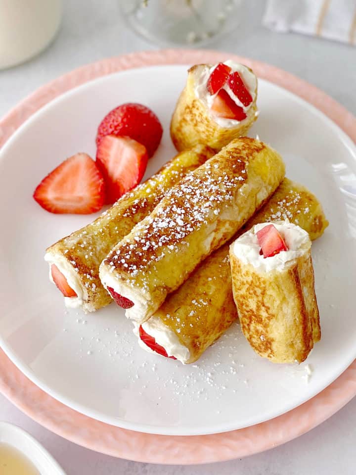 Stuffed French Toast Roll Ups