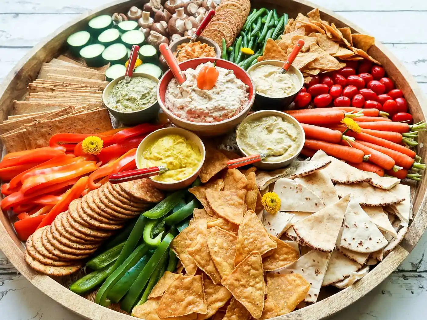 Vegan hummus charcuterie board