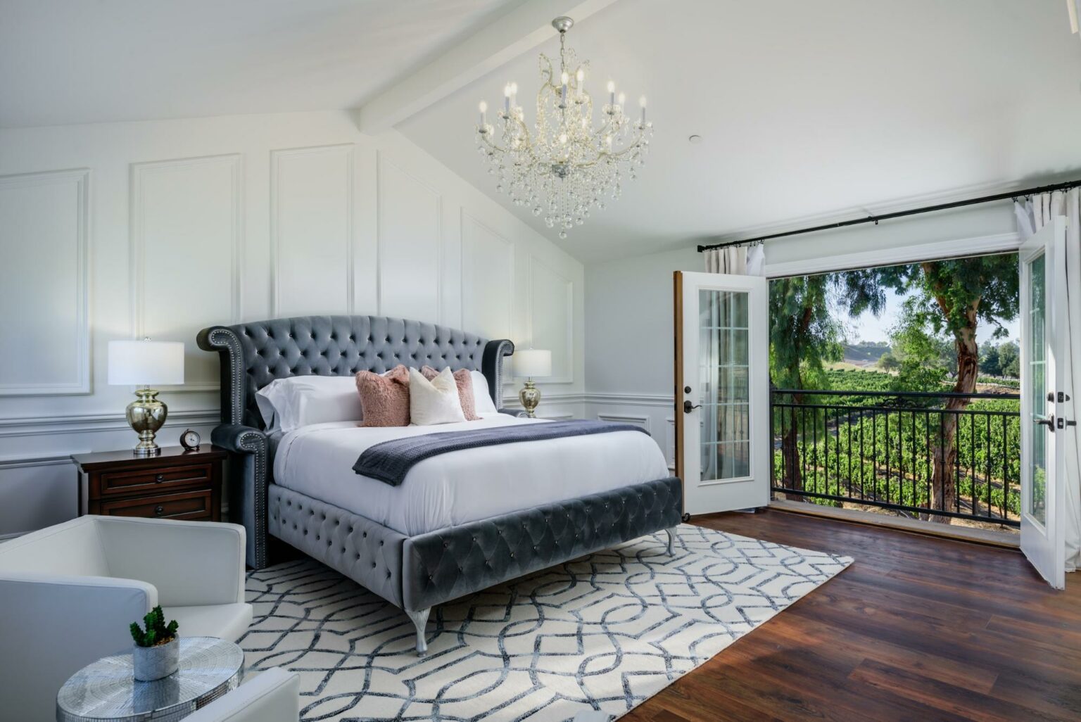 6 Temecula Winery Hotels Wine with Paige