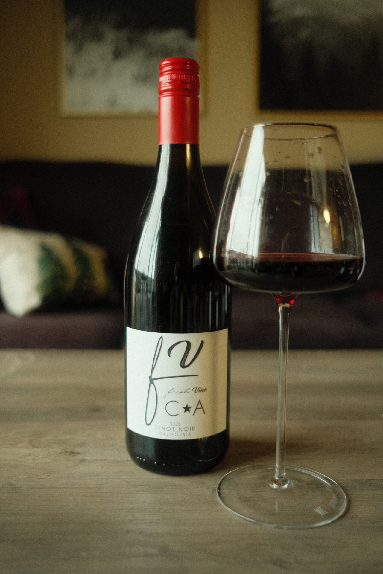Fresh Vine Wine Pinot Noir bottle