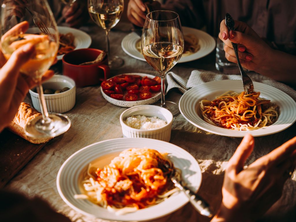 Garganega wine paired with Italian food. Soave wine paired with pasta