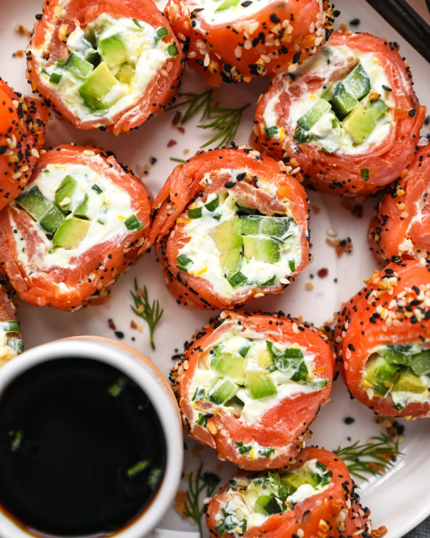 Smoked salmon sushi rolls with soy sauce