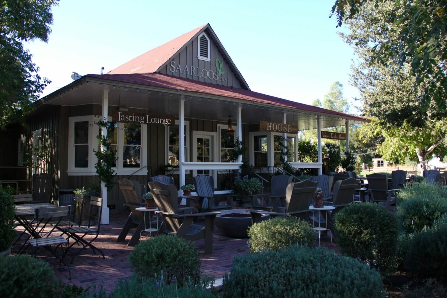 Exterior shot of craftsman house doubling as wine tasting room for Saarloos and Sons