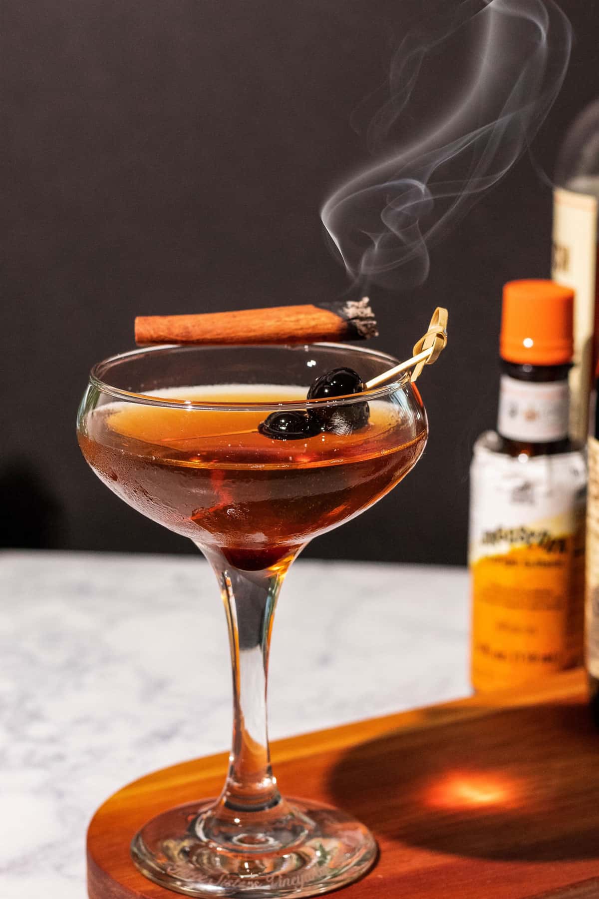 Smoked Manhattan with Cinnamon Cocktail