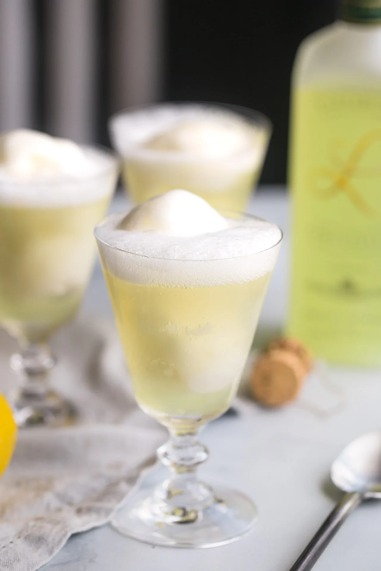 Limoncello Prosecco Floats