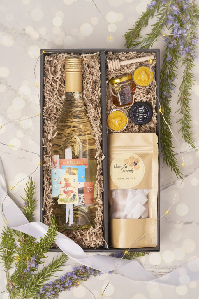ONX WINES bee themed gift set