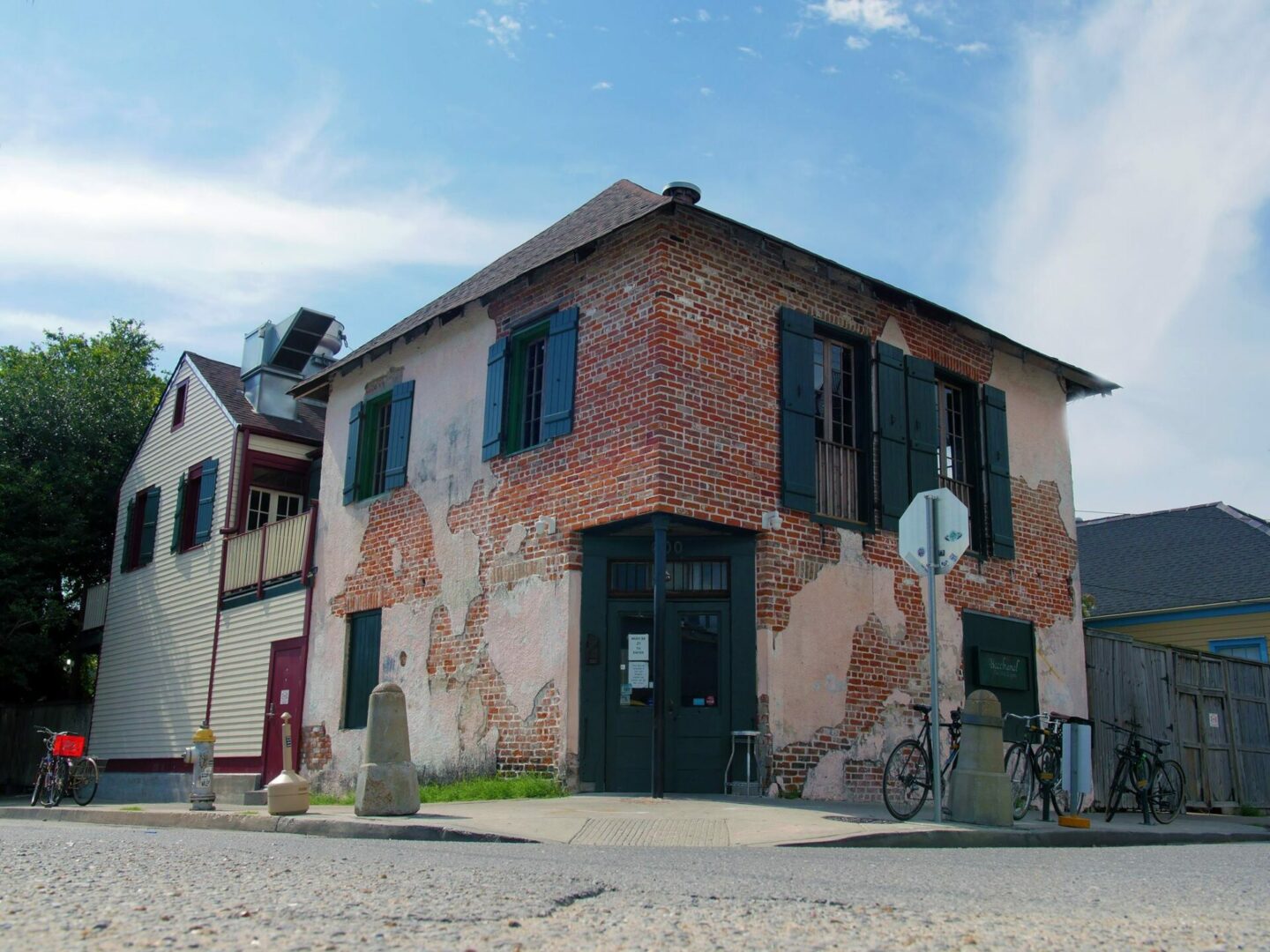 The Funky corner wine shop of Bacchanal Wine